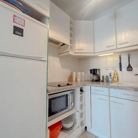 Avec Jardin, Piscine Parking 150 M Plage, Lejlighed Fréjus